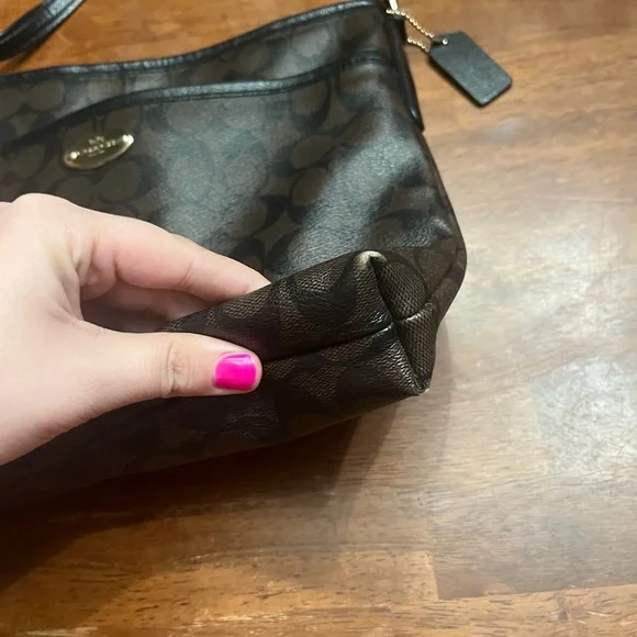 XL Coach crossbody bag - Picture 3 of 5